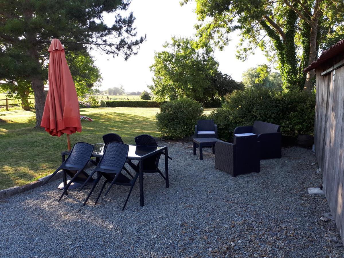 Manoir De La Ville Marie Hirel Esterno foto